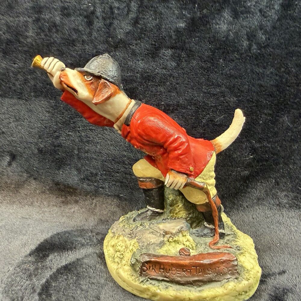 Robert Harrop The County Set Sir Hubert Talbot MFH Equine Foxhound Figurine READ